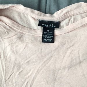 Pink Rue 21 tee shirt